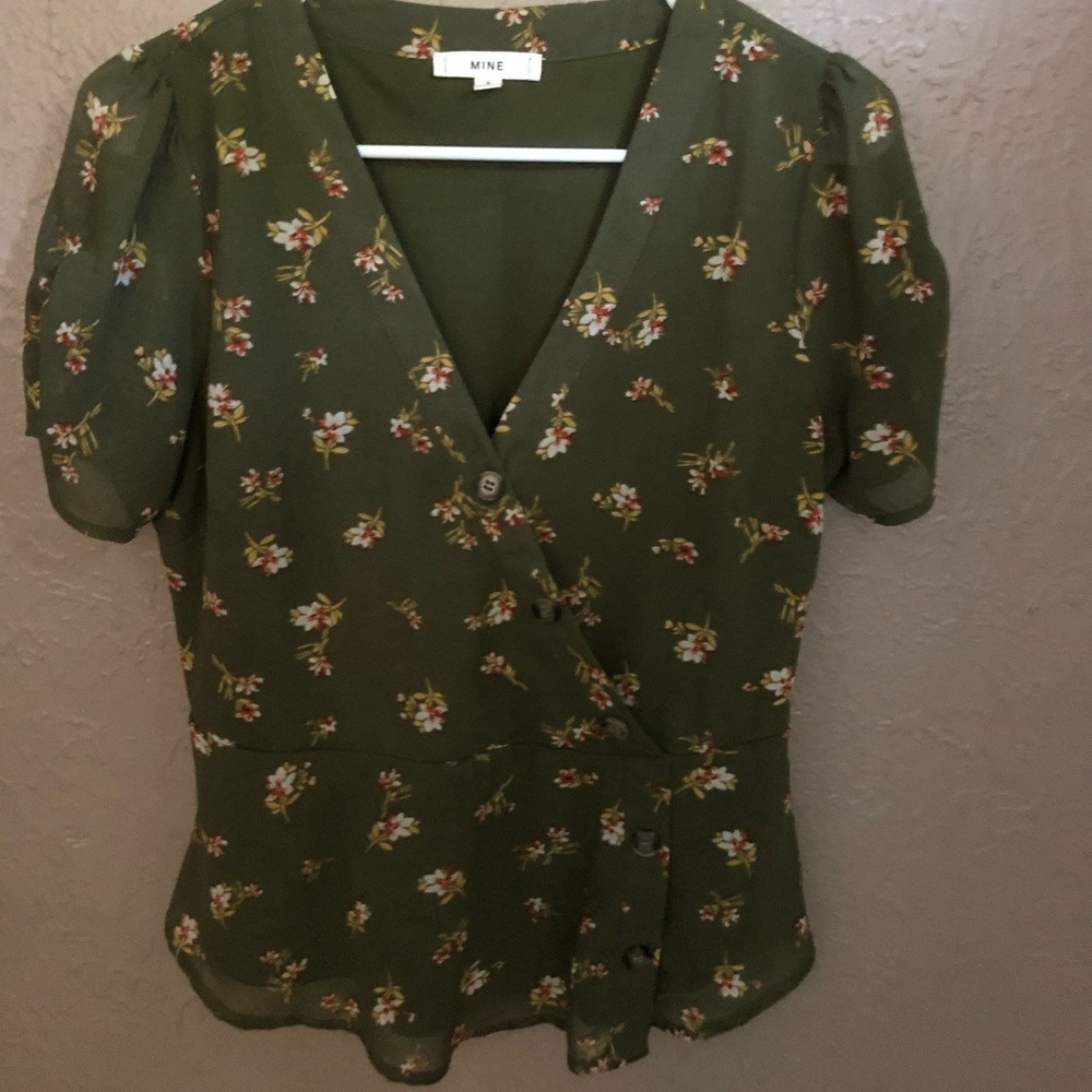 Floral shirt